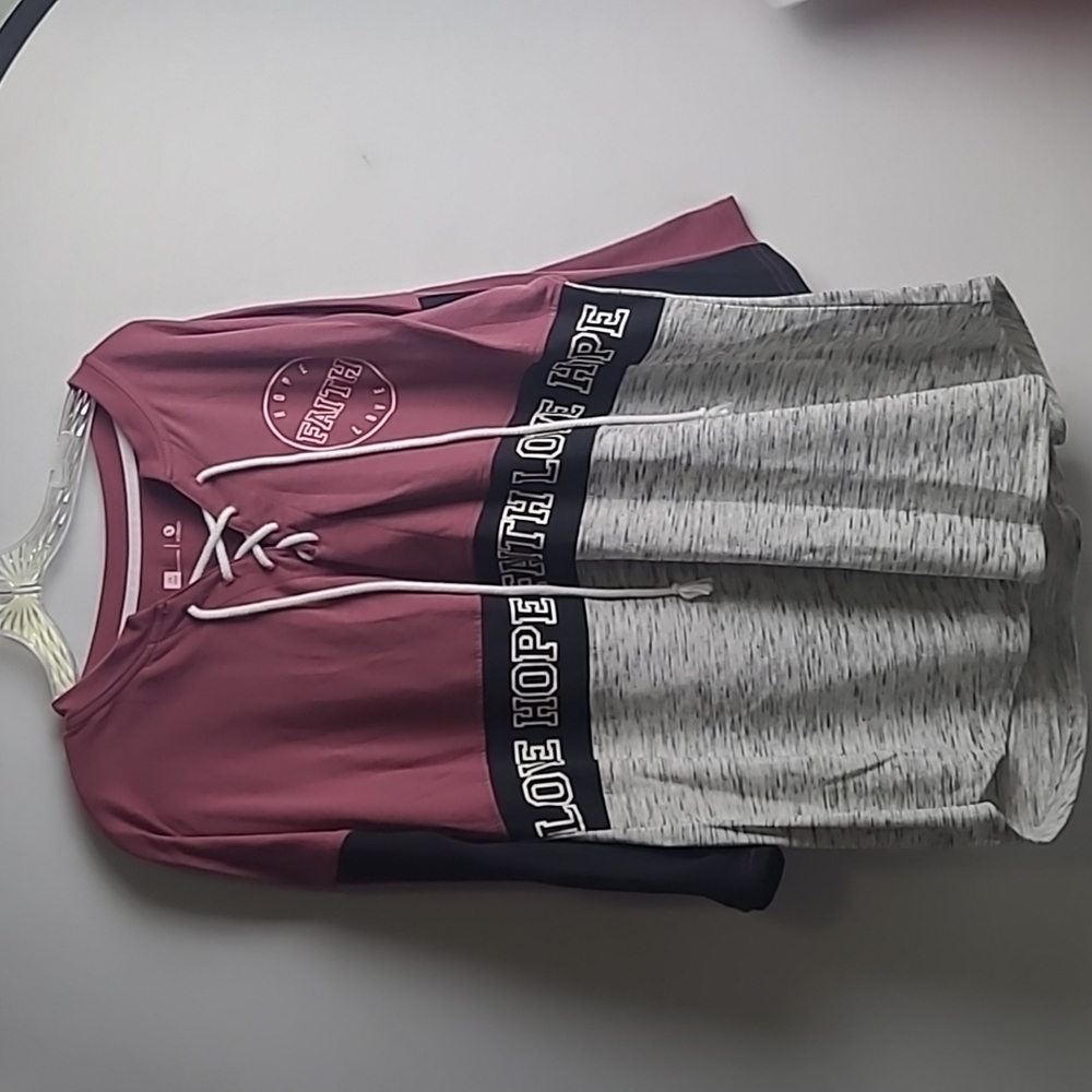 X XERSION SWEATSHIRT FAITH LOVE LOGO 3/4 SLEEVE BLUSH/GRAY/BLACK SIZE 2X PLUS